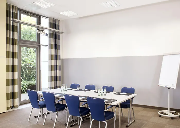 弗兰克福特涅得拉德nh酒店