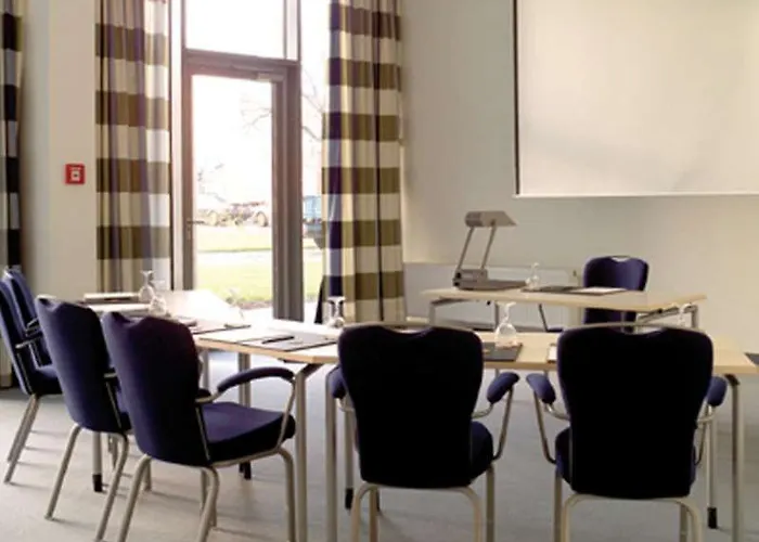 弗兰克福特涅得拉德nh酒店 4*