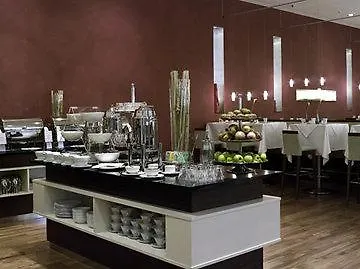 弗兰克福特涅得拉德nh酒店 酒店