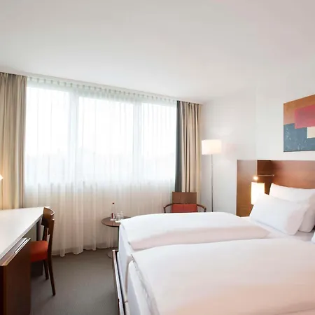 ホテル Nh ニーダーラート フランクフルト