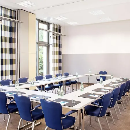 Nh Frankfurt Niederrad Hotel 4*