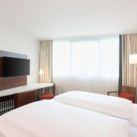 Hotel Nh Frankfurt Niederrad 4*