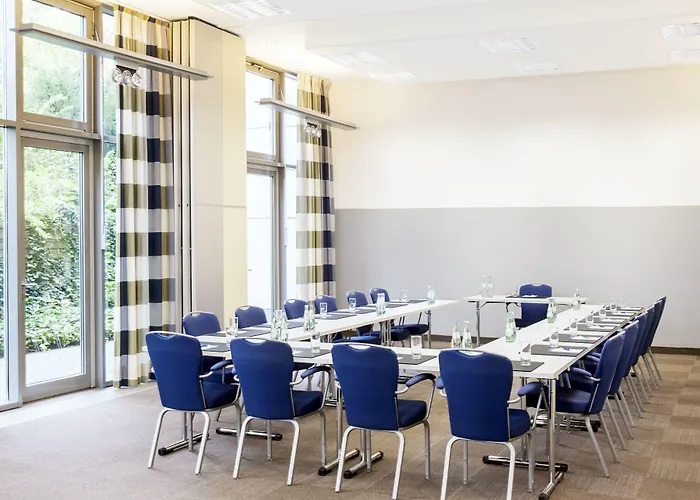 Nh Frankfurt Niederrad 4*