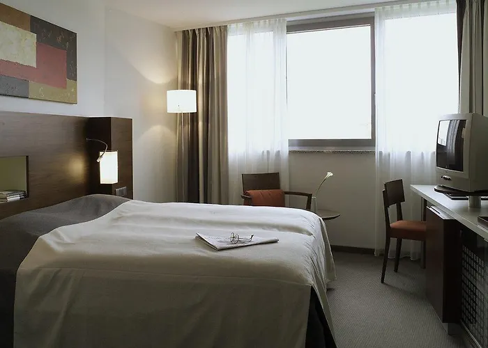 Nh Frankfurt Niederrad 4*