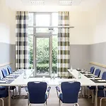Nh Frankfurt Niederrad Hotel