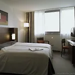Nh Frankfurt Niederrad 4*