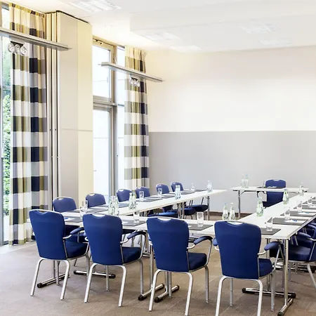 Nh Frankfurt Niederrad 4*