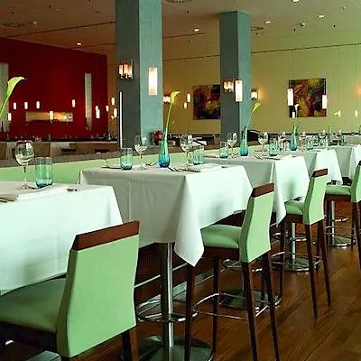 Nh Frankfurt Niederrad Hotel 4*