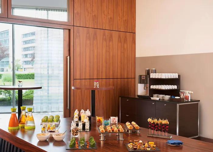 Nh Frankfurt Niederrad 4* Fráncfort del Meno