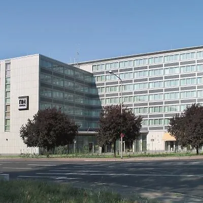 Nh Frankfurt Niederrad 4*