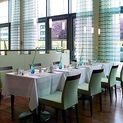 Nh Frankfurt Niederrad 4* Франкфурт-на-Майне